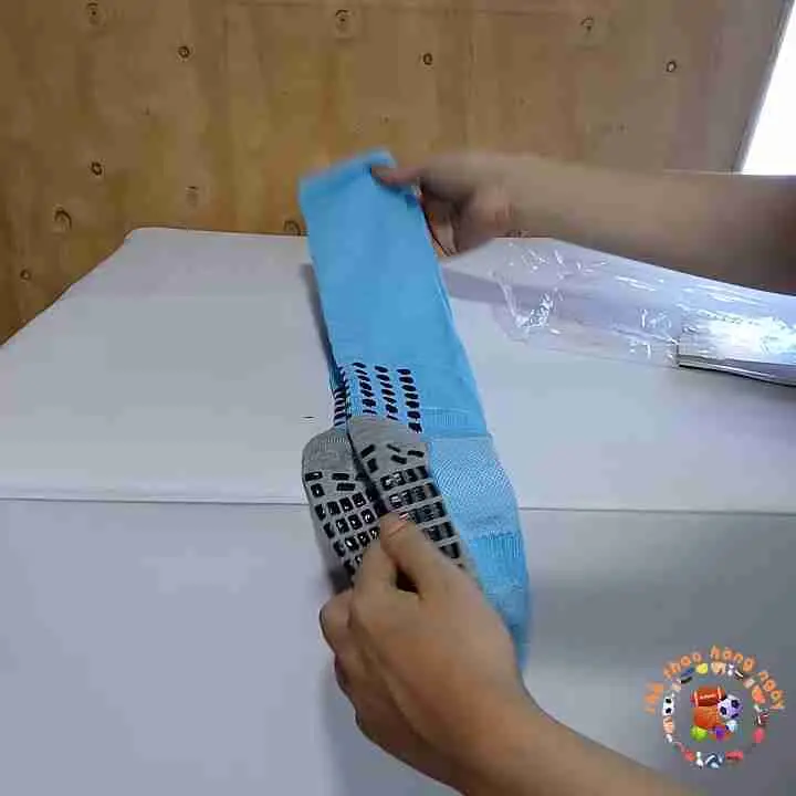 851 tất tt dài vn - Tất Chống Trượt Cổ Cao01.jfif (2).webp