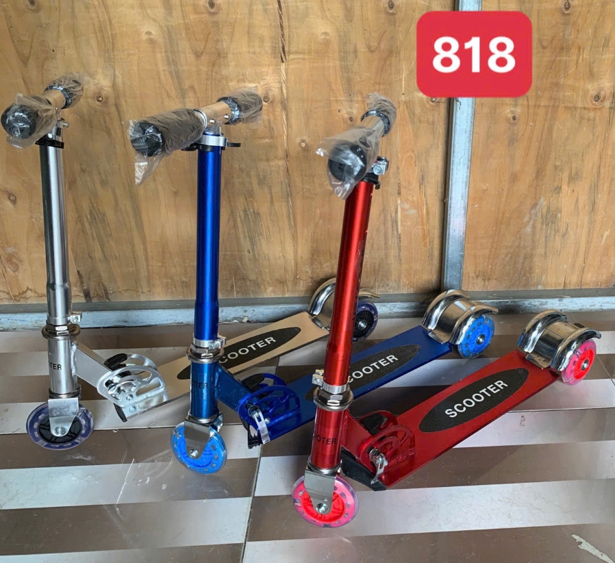 xe scoster 818 - mã ML1010 